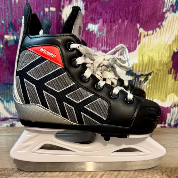 Lake Placid Wizard adjustable ice skates size youth 10-13 - Picture 1 of 10
